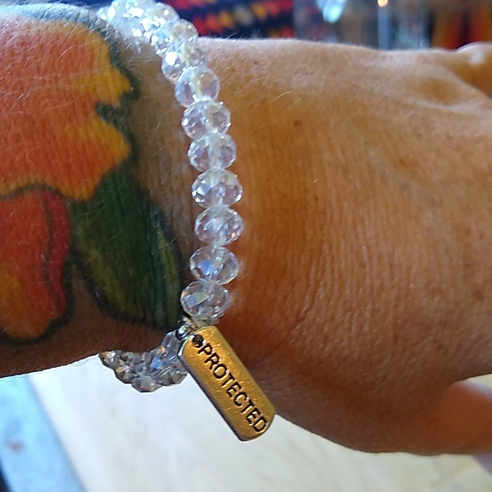 Handmade Crystal Bracelet w/ Charm - Picture 2 of 4